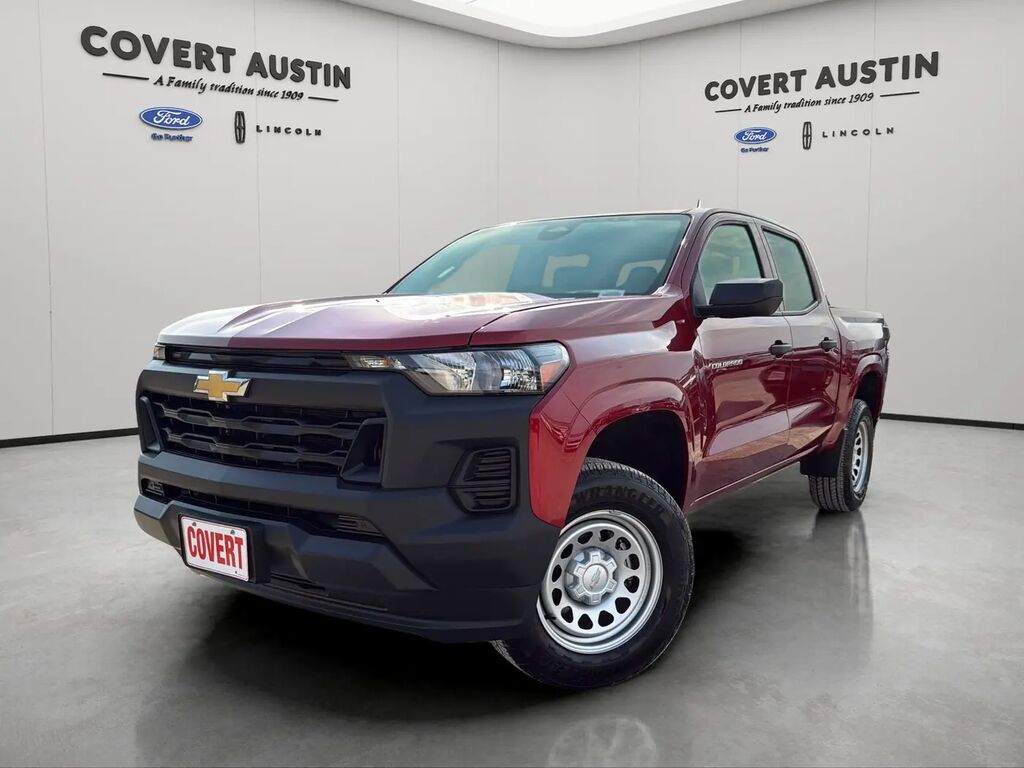 2025 Chevrolet Colorado Work Truck — photo 1 of 13