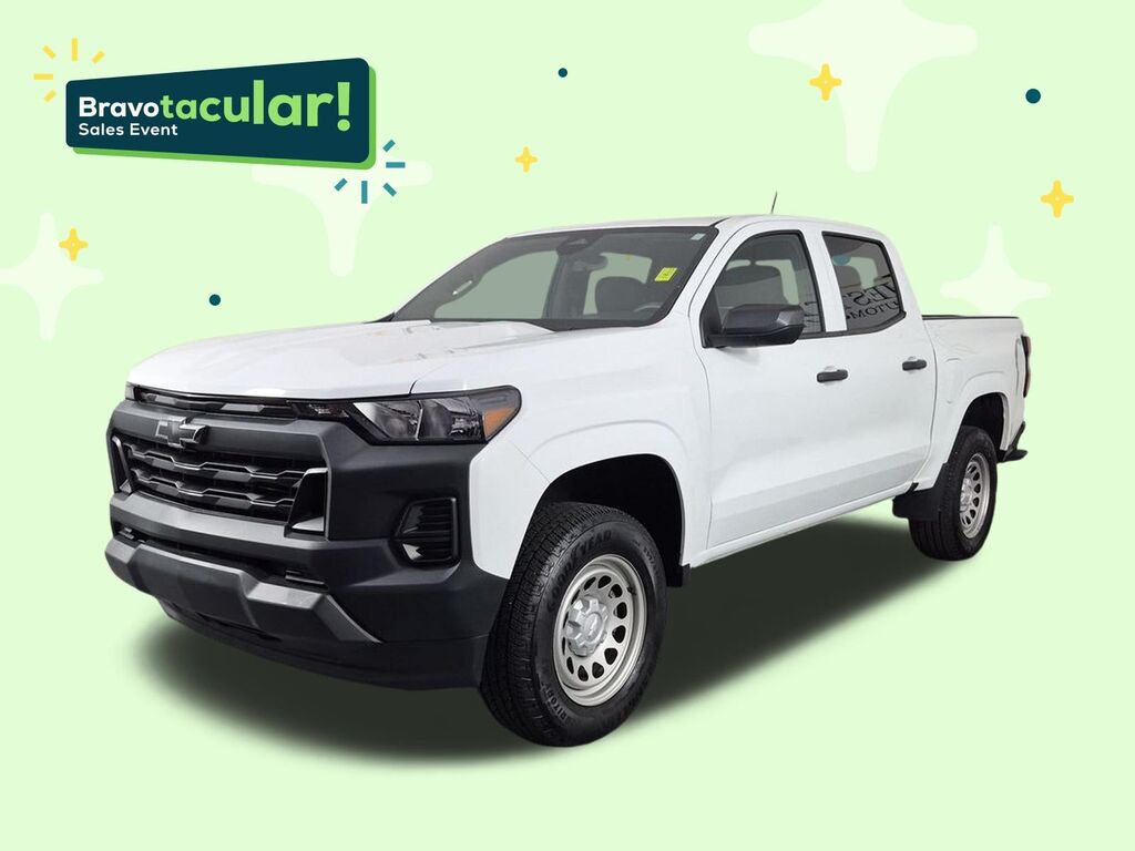 2024 Chevrolet Colorado WT — photo 1 of 7