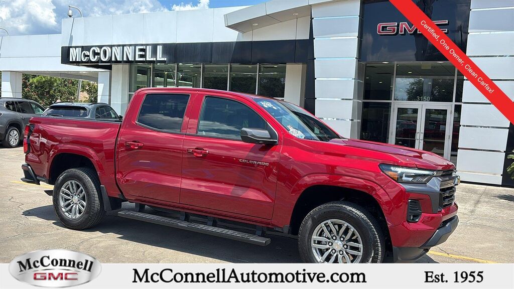 2025 Chevrolet Colorado Work Truck — photo 1 of 12