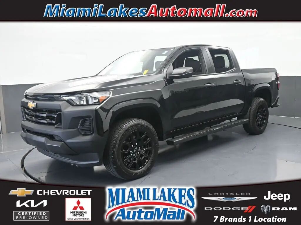 2025 Chevrolet Colorado Work Truck — photo 1 of 13
