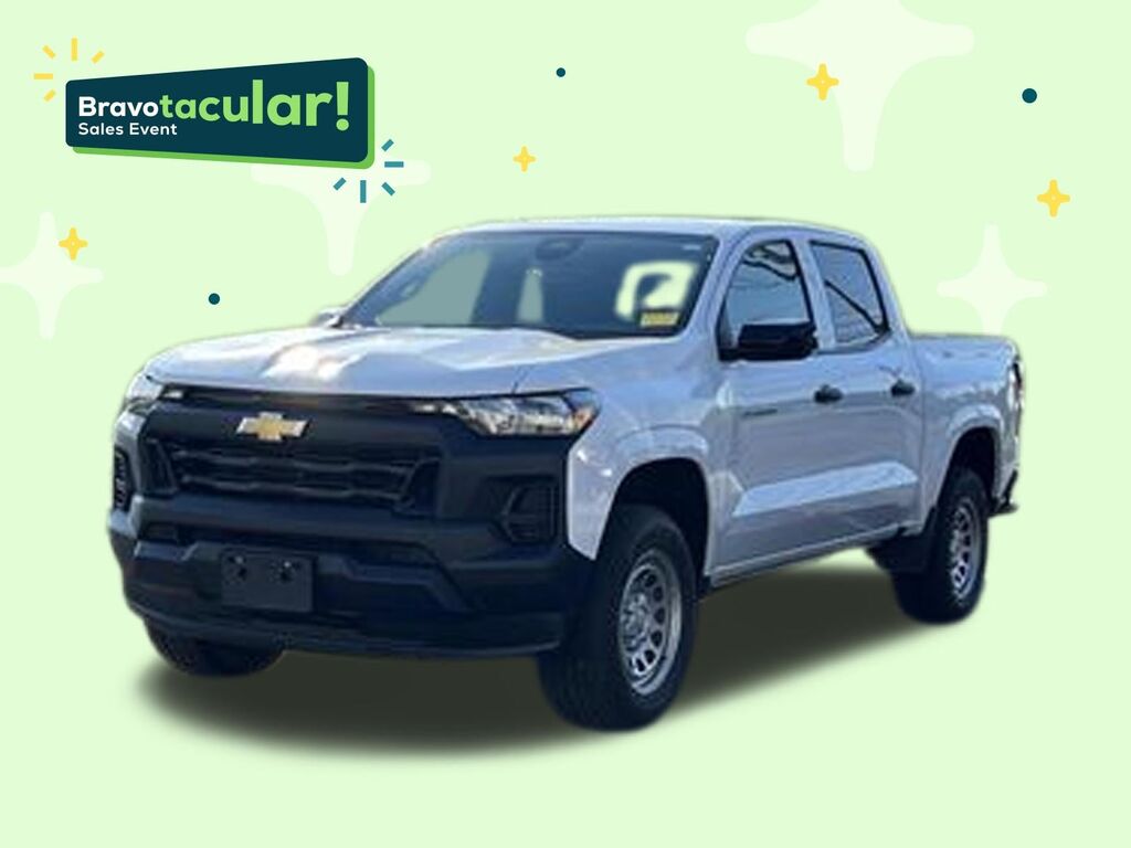 2024 Chevrolet Colorado WT — photo 1 of 7