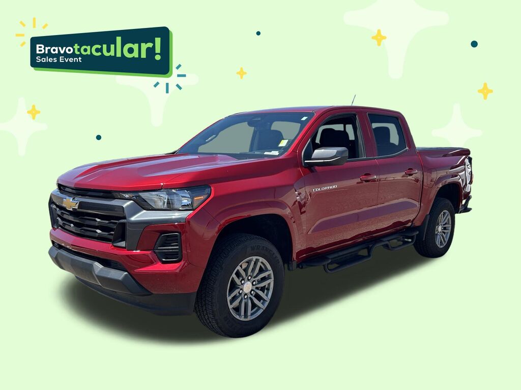 2025 Chevrolet Colorado WT/LT — photo 1 of 7