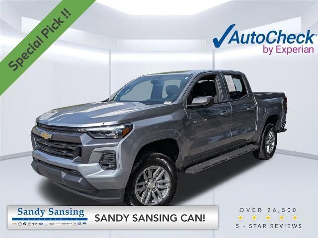 2026 Chevrolet Colorado LT — photo 1 of 10