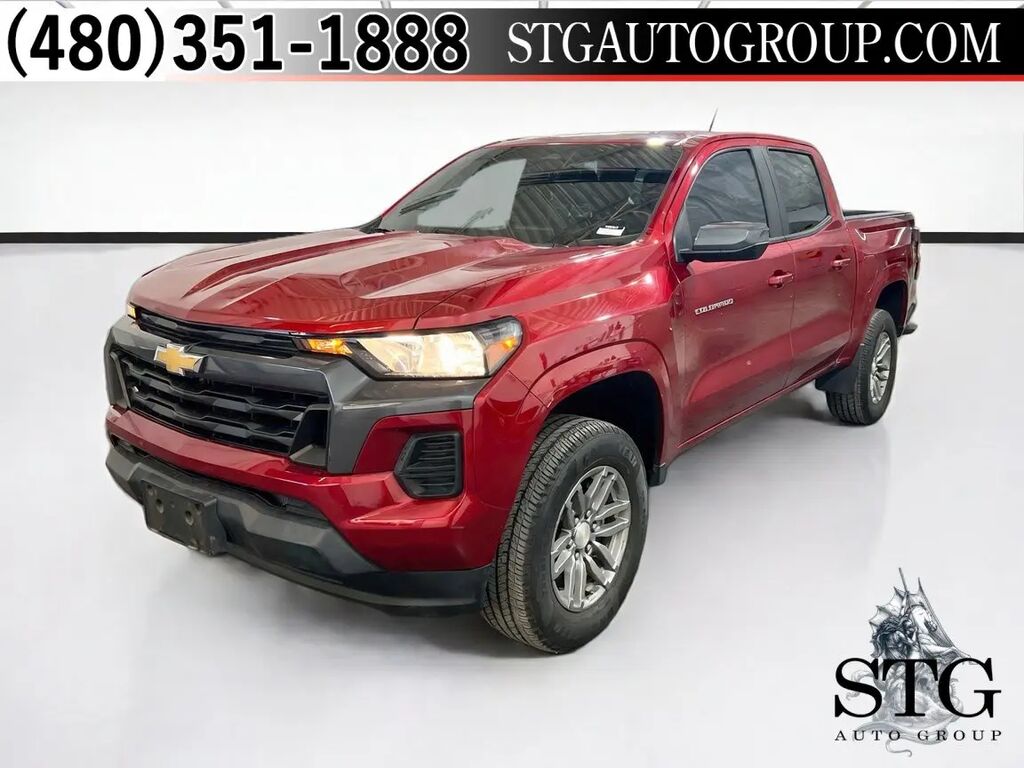 2024 Chevrolet Colorado LT — photo 1 of 13