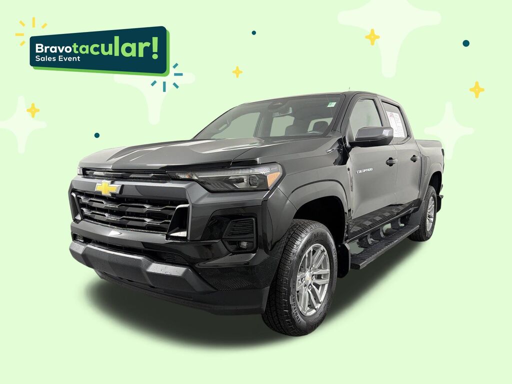 2024 Chevrolet Colorado LT — photo 1 of 7