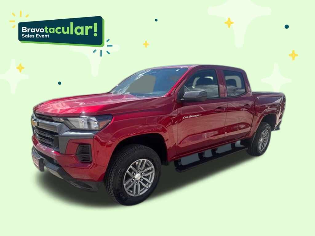 2025 Chevrolet Colorado WT/LT — photo 1 of 7