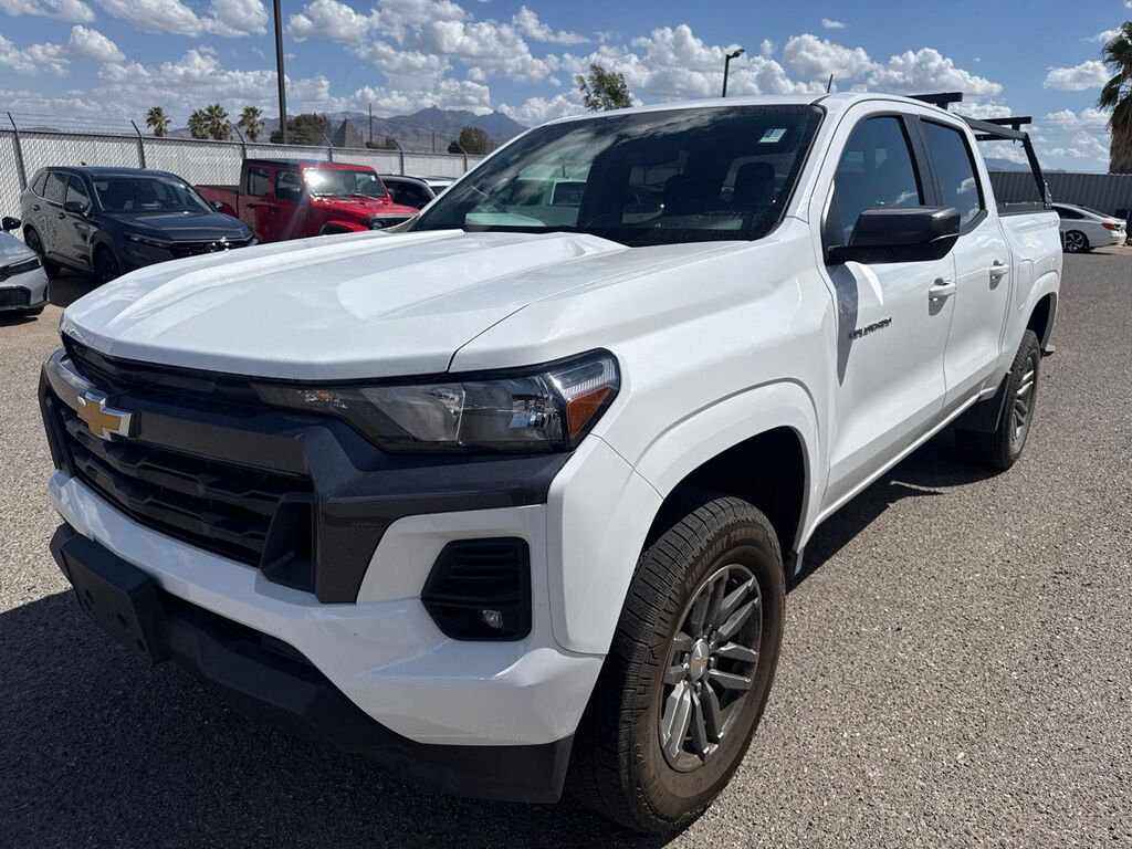 2023 Chevrolet Colorado LT — photo 1 of 13
