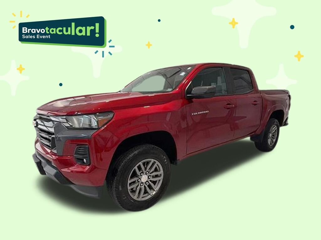 2023 Chevrolet Colorado 4WD LT — photo 1 of 7