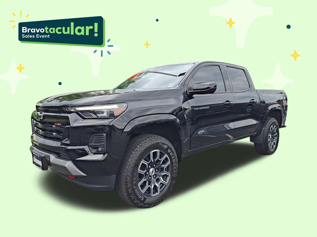 2023 Chevrolet Colorado Z71 — photo 1 of 7