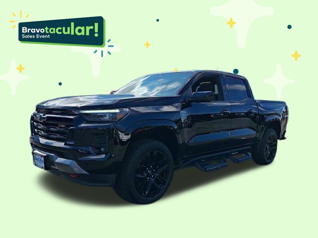 2025 Chevrolet Colorado Z71 — photo 1 of 7