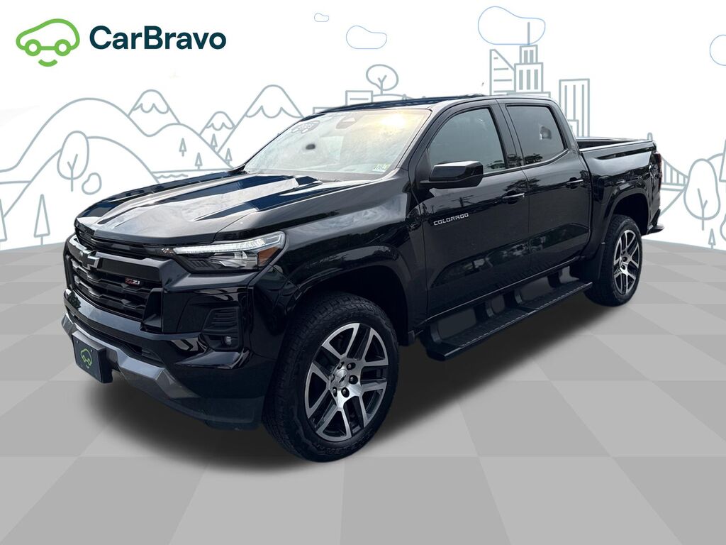 2023 Chevrolet Colorado Z71 — photo 1 of 7