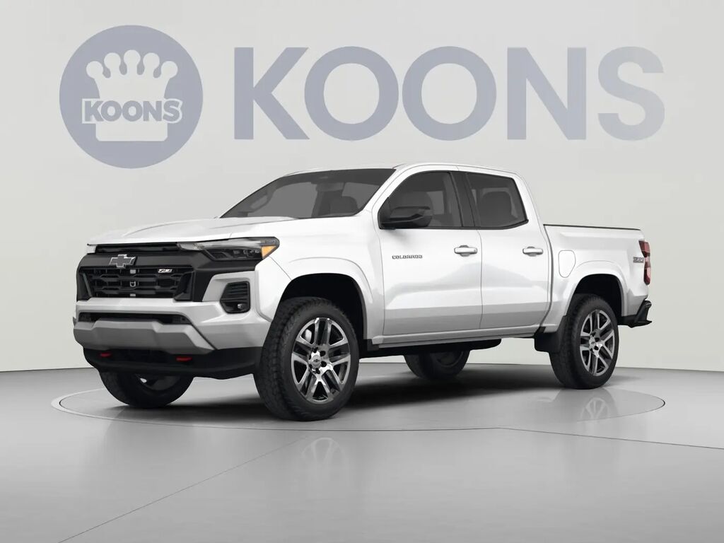 2024 Chevrolet Colorado Z71 — photo 1 of 3