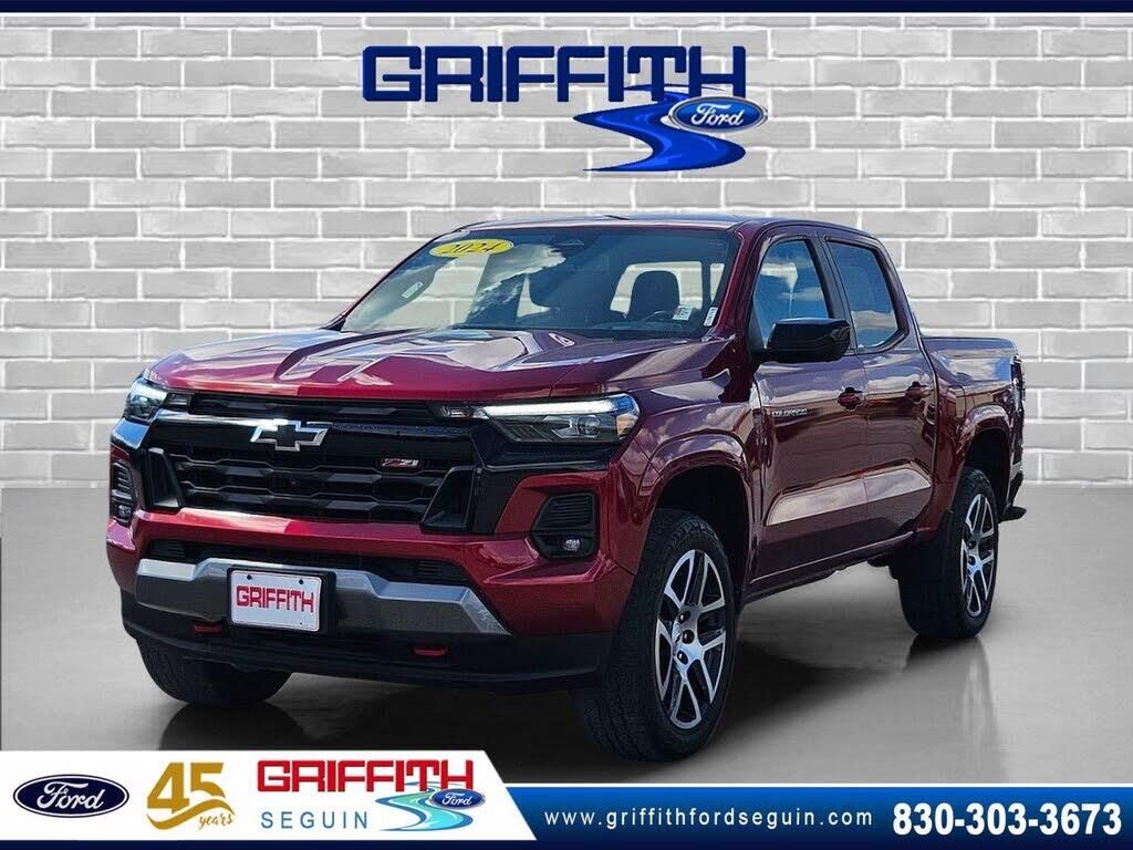 2024 Chevrolet Colorado Z71 — photo 1 of 1