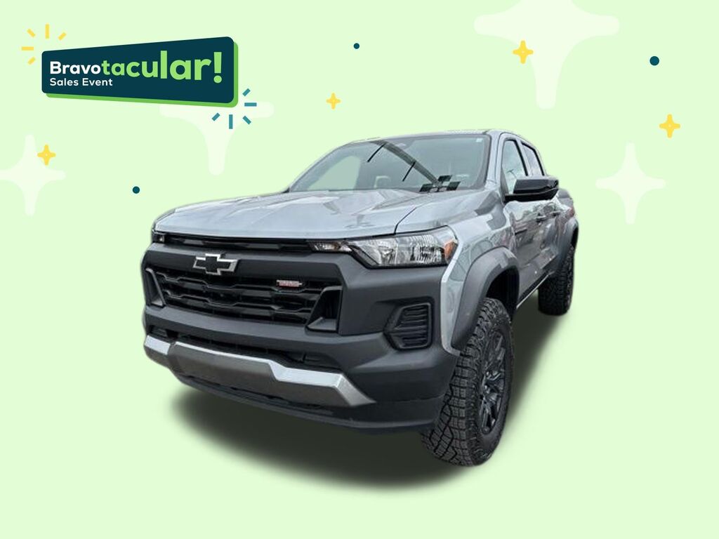 2024 Chevrolet Colorado Trail Boss — photo 1 of 7