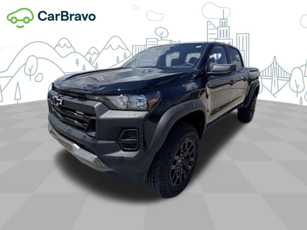2025 Chevrolet Colorado Trail Boss — photo 1 of 6