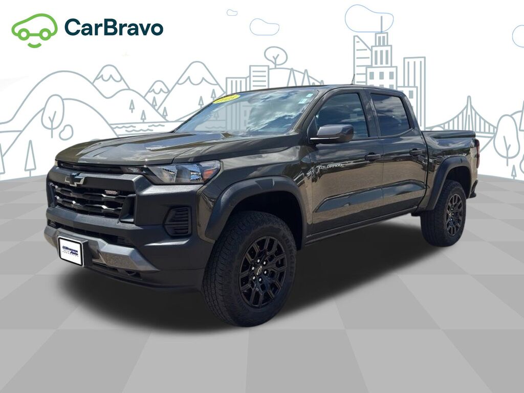 2025 Chevrolet Colorado Trail Boss — photo 1 of 6