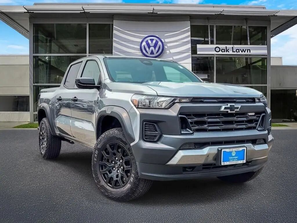 2026 Chevrolet Colorado Trail Boss — photo 1 of 13