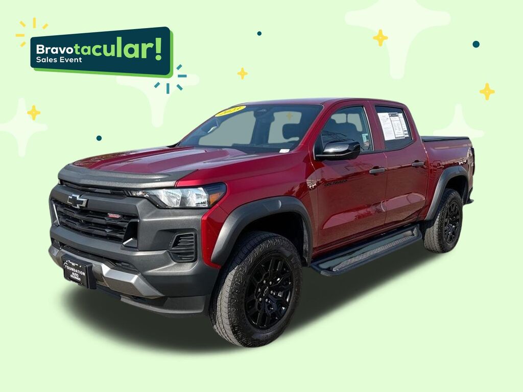 2024 Chevrolet Colorado Trail Boss — photo 1 of 7