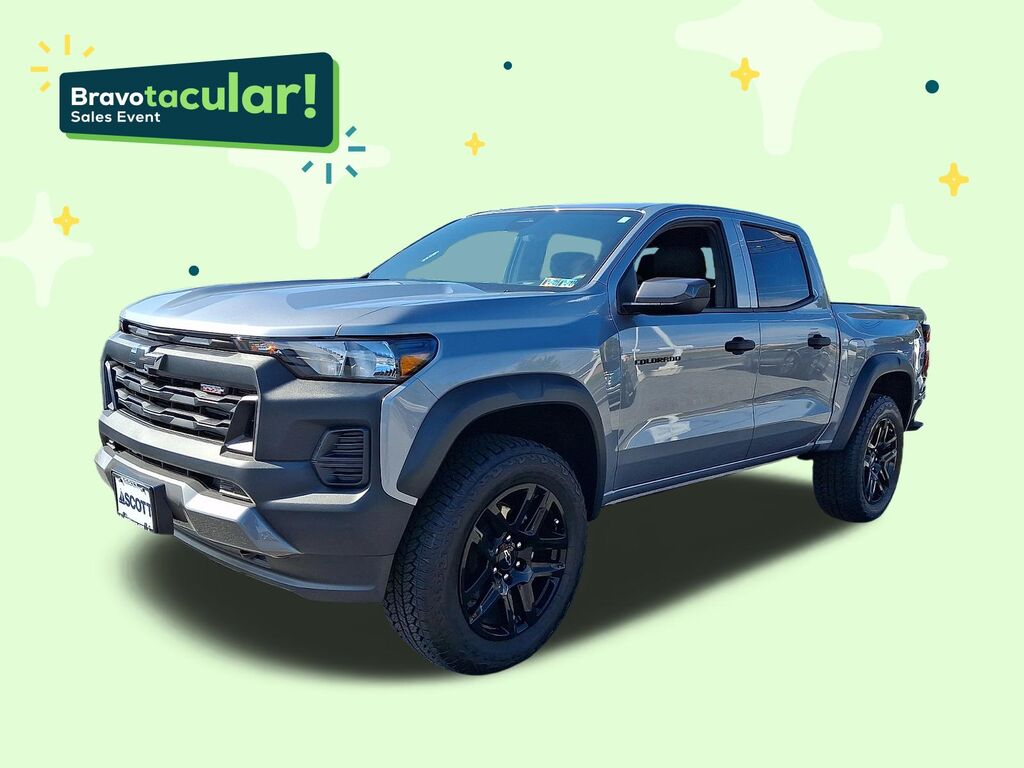 2025 Chevrolet Colorado Trail Boss — photo 1 of 7