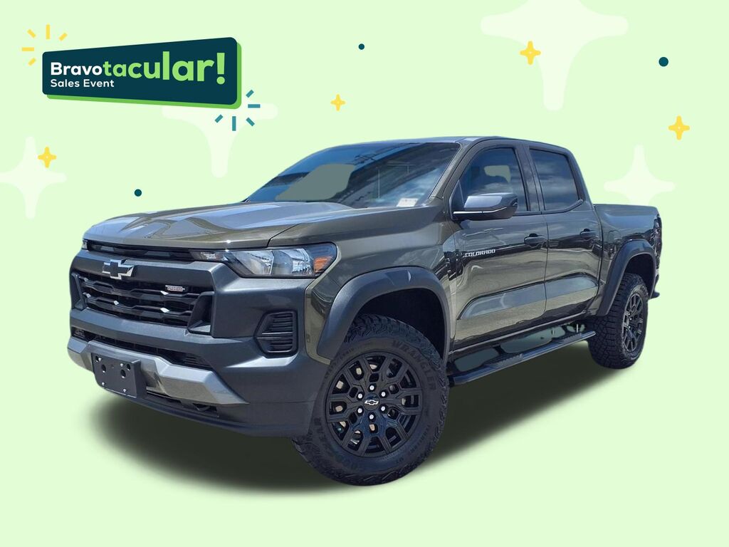 2025 Chevrolet Colorado Trail Boss — photo 1 of 7