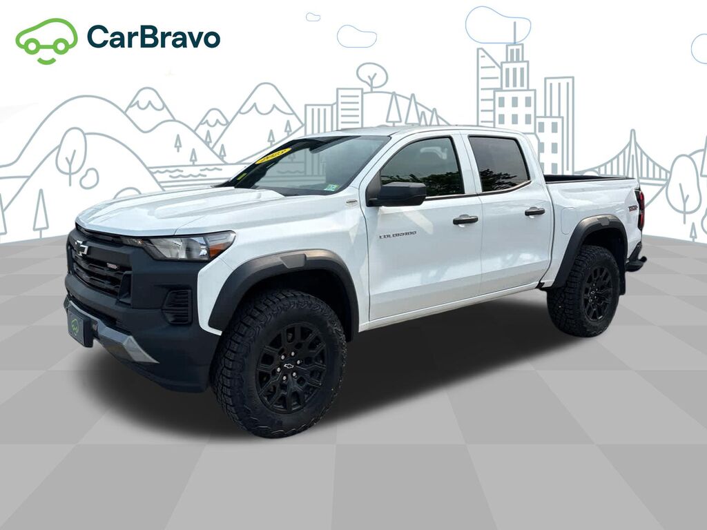 2023 Chevrolet Colorado Trail Boss — photo 1 of 7