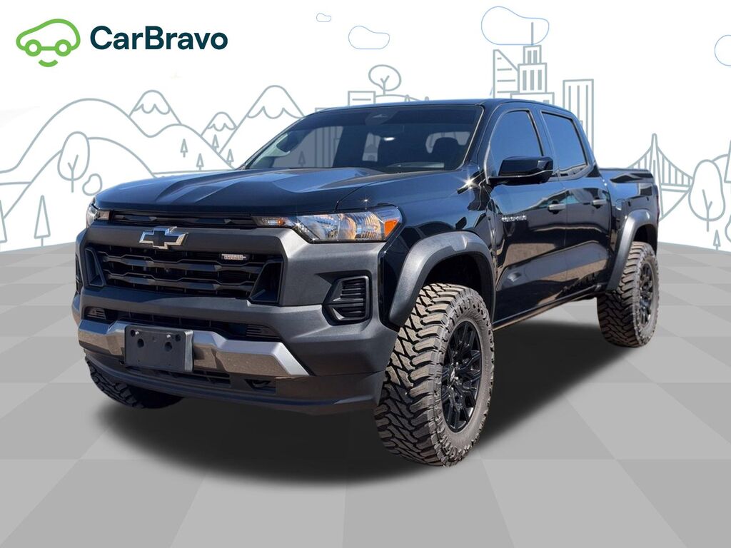 2024 Chevrolet Colorado Trail Boss — photo 1 of 7