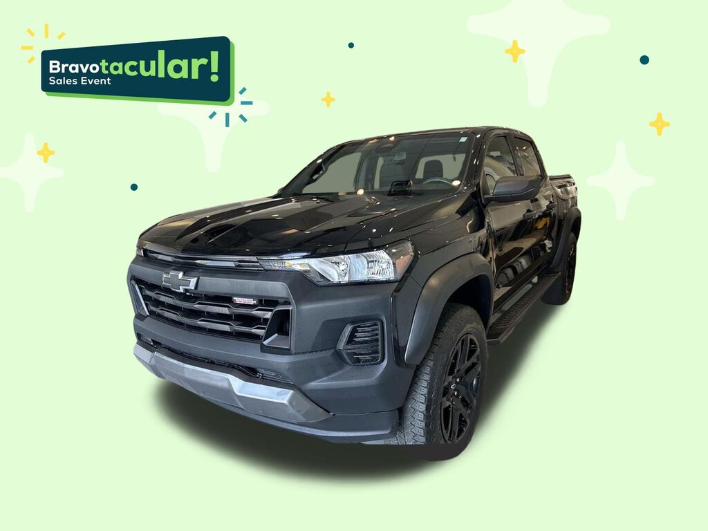 2023 Chevrolet Colorado 4WD Trail Boss — photo 1 of 7