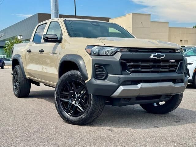 2023 Chevrolet Colorado Trail Boss — photo 1 of 1