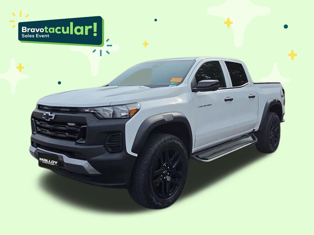 2024 Chevrolet Colorado Trail Boss — photo 1 of 7