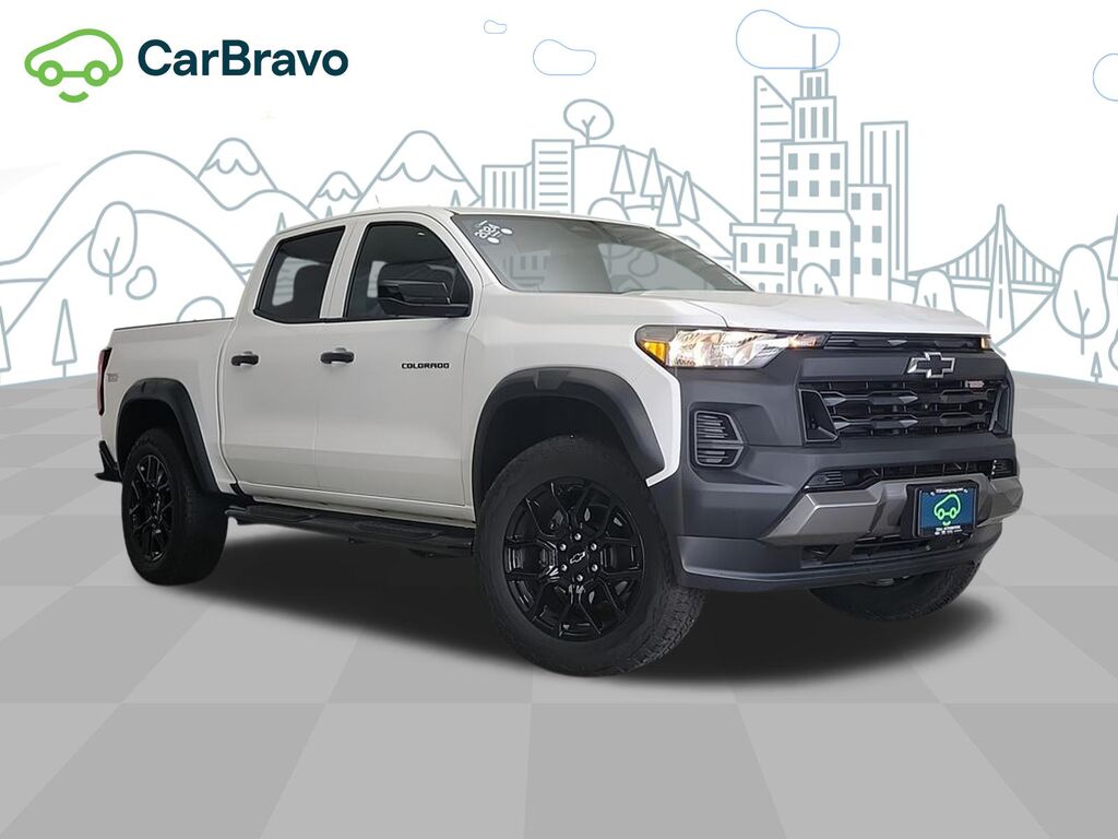 2024 Chevrolet Colorado Trail Boss — photo 1 of 6