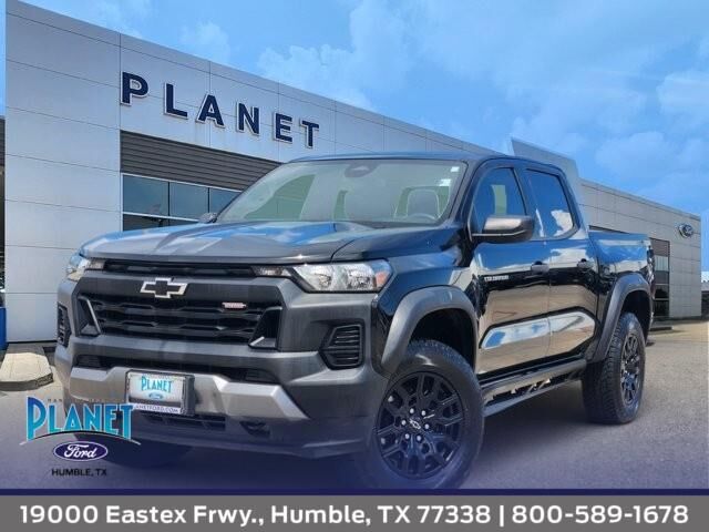 2024 Chevrolet Colorado Trail Boss — photo 1 of 13