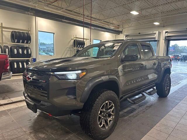 2024 Chevrolet Colorado ZR2