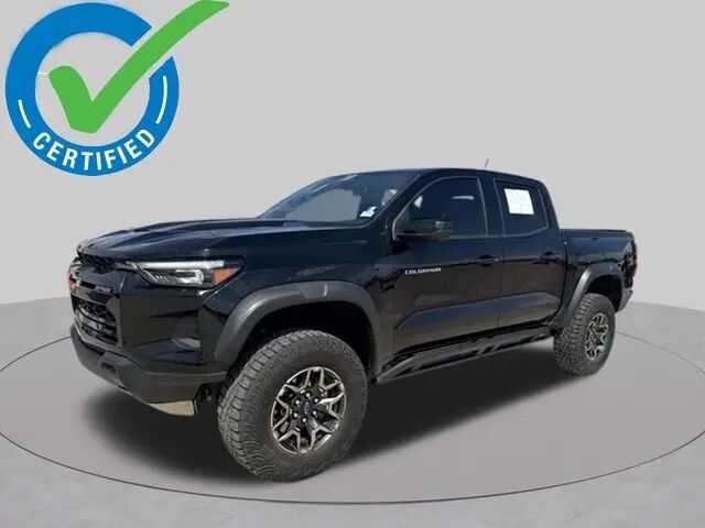 2024 Chevrolet Colorado ZR2 — photo 1 of 13