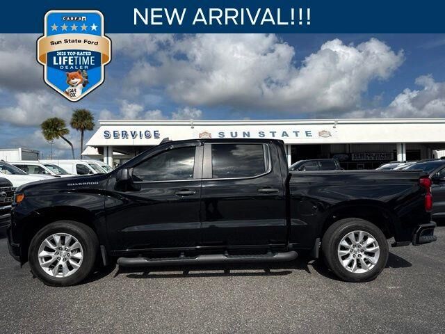 2022 Chevrolet Silverado 1500 Limited Custom