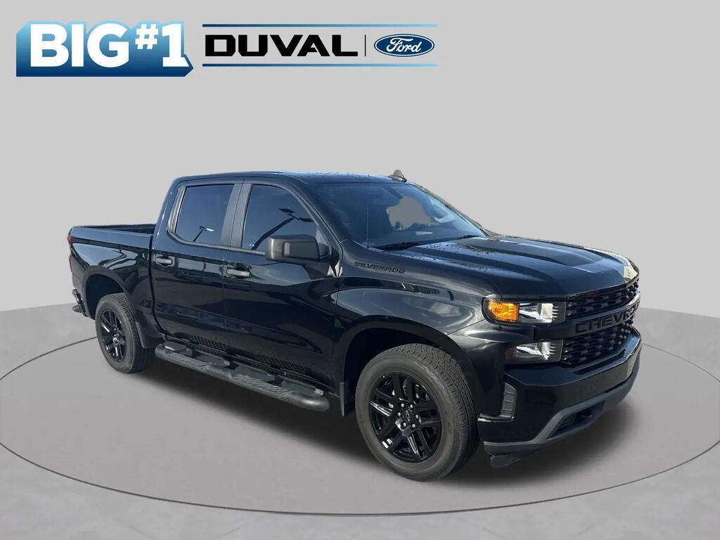 2020 Chevrolet Silverado 1500 Custom — photo 1 of 13
