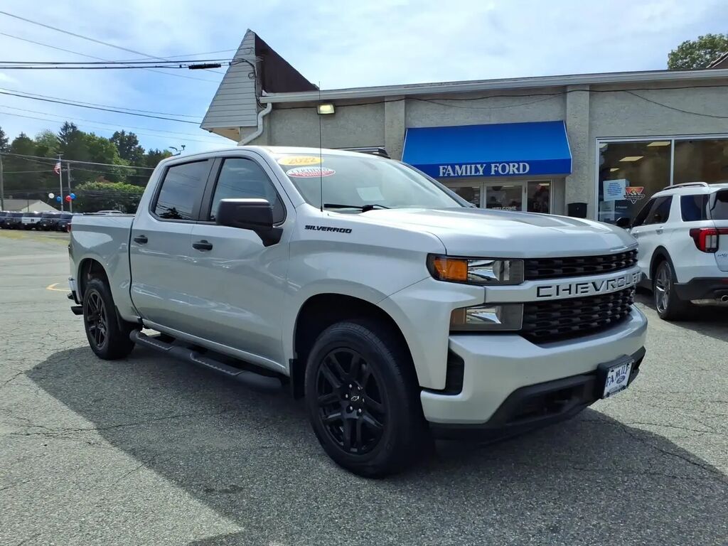 2022 Chevrolet Silverado 1500 Limited Custom — photo 1 of 13