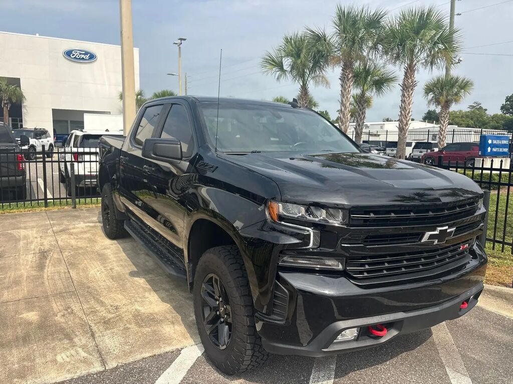 2022 Chevrolet Silverado 1500 Limited LT Trail Boss — photo 1 of 13