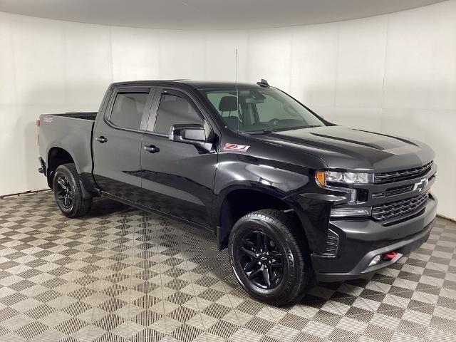 2021 Chevrolet Silverado 1500 LT Trail Boss — photo 1 of 13