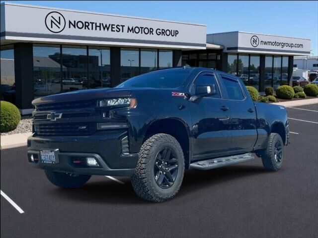 2020 Chevrolet Silverado 1500 LT Trail Boss — photo 1 of 13