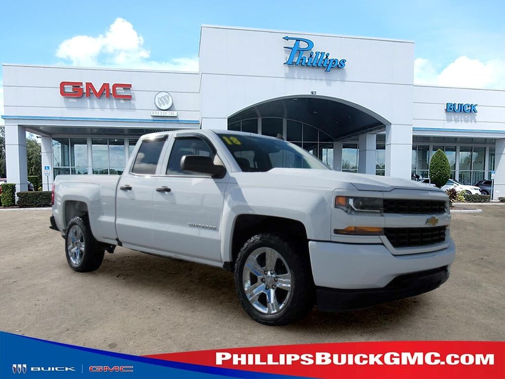 2018 Chevrolet Silverado 1500 Custom — photo 1 of 13