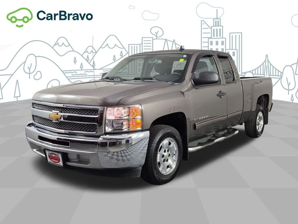 2013 Chevrolet Silverado 1500 LT — photo 1 of 7