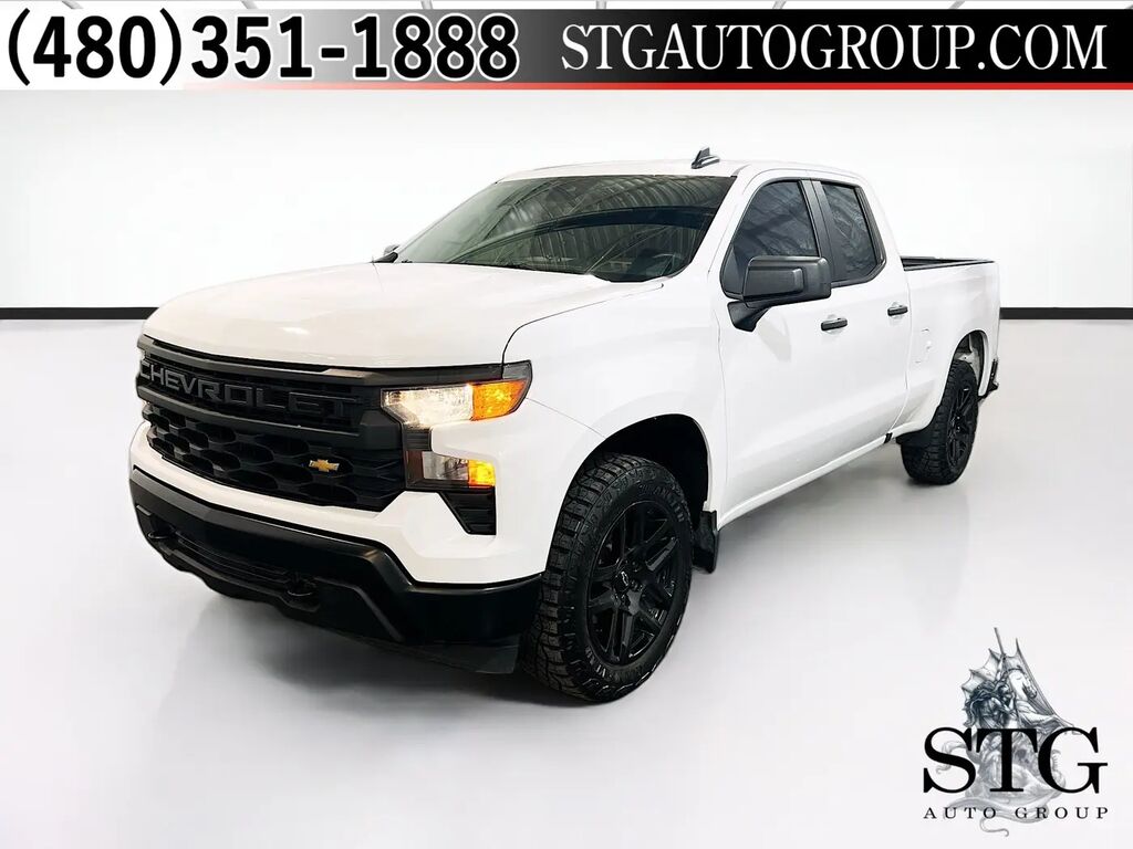 2024 Chevrolet Silverado 1500 Work Truck — photo 1 of 13