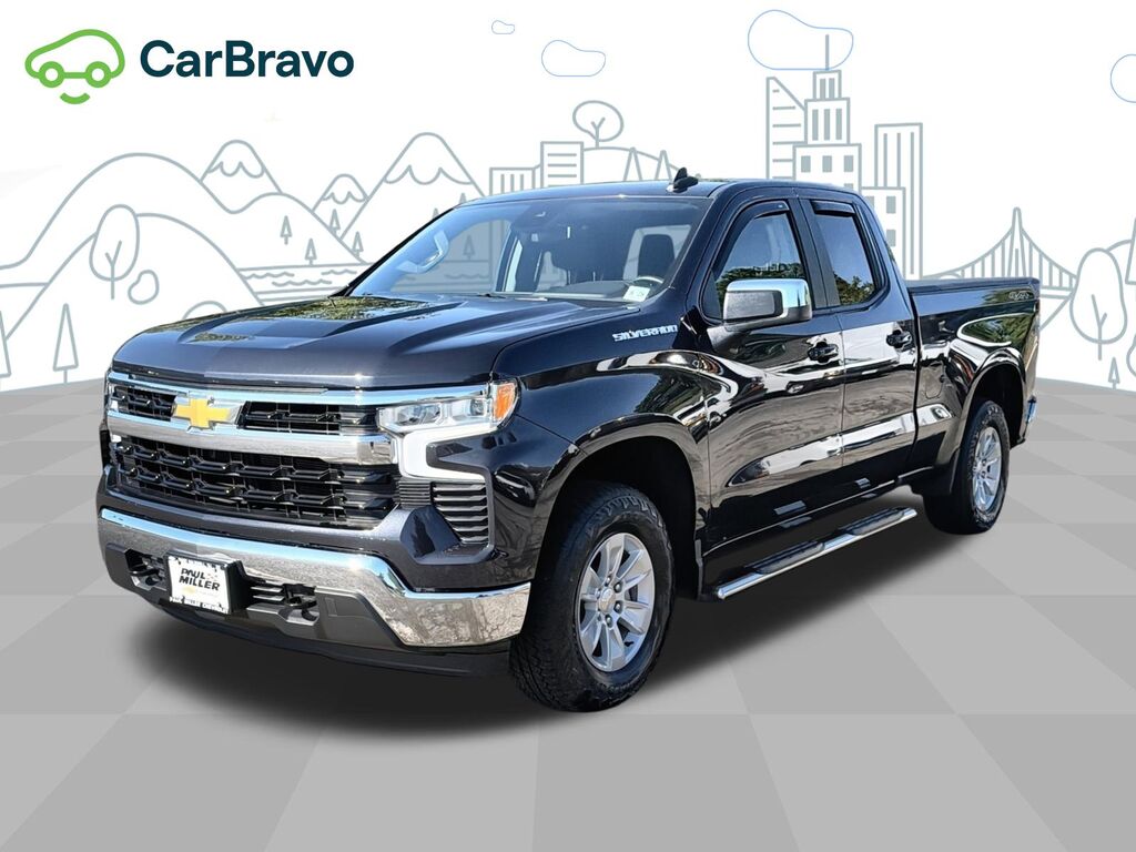 2023 Chevrolet Silverado 1500 LT — photo 1 of 7