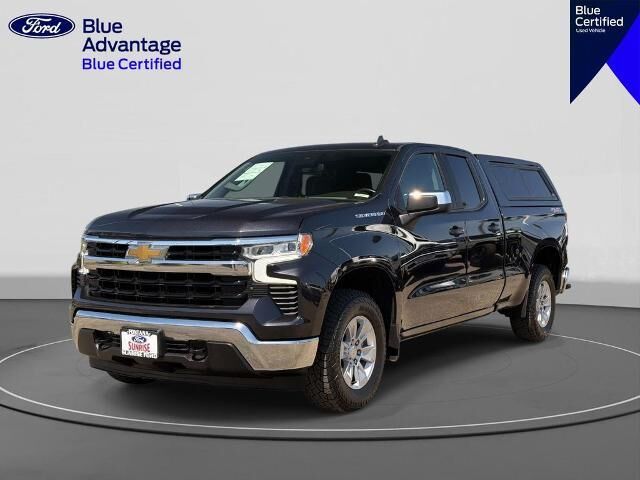 2023 Chevrolet Silverado 1500 LT — photo 1 of 12