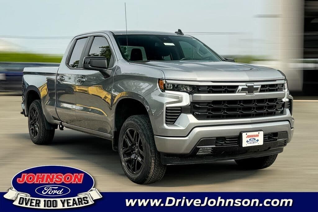 2024 Chevrolet Silverado 1500 RST — photo 1 of 1