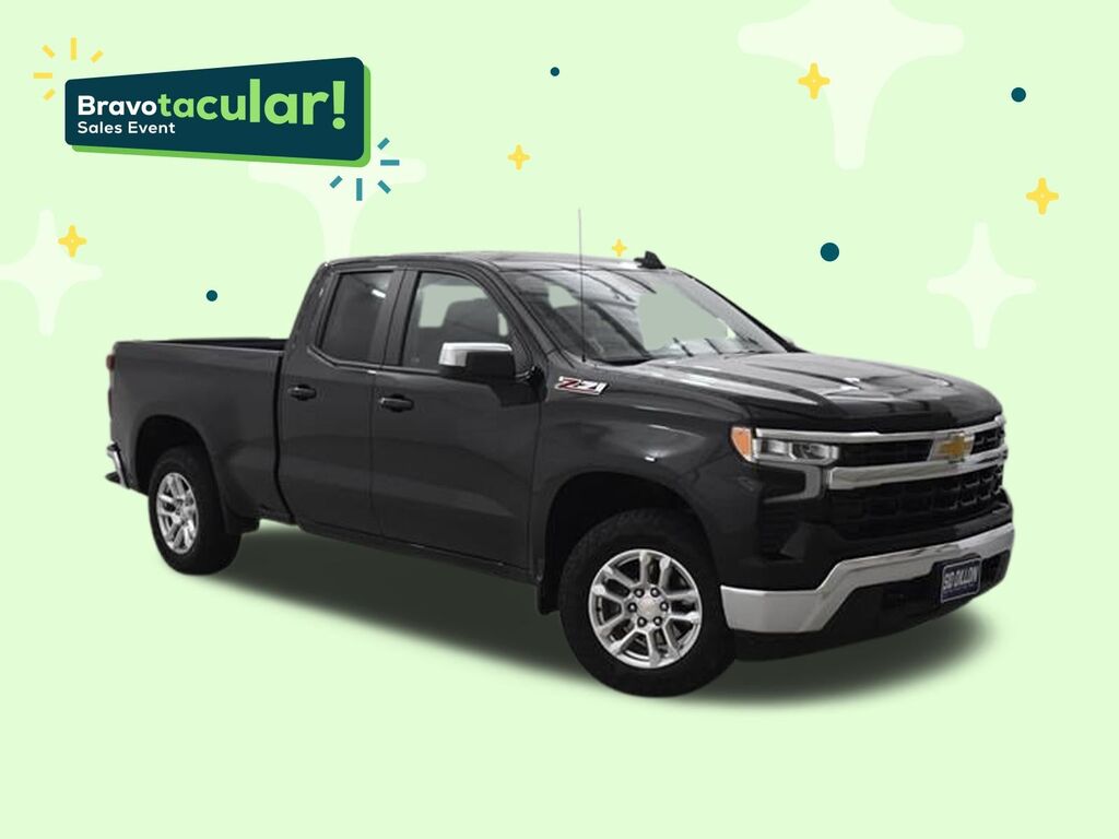 2025 Chevrolet Silverado 1500 LT — photo 1 of 6