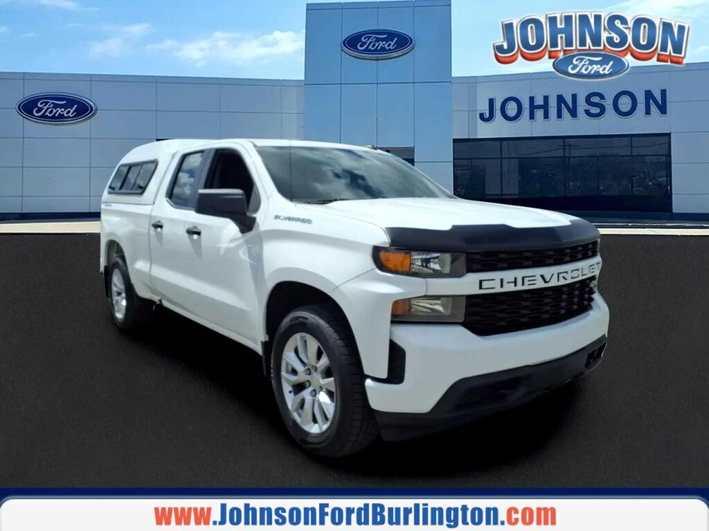 2020 Chevrolet Silverado 1500 Custom — photo 1 of 13