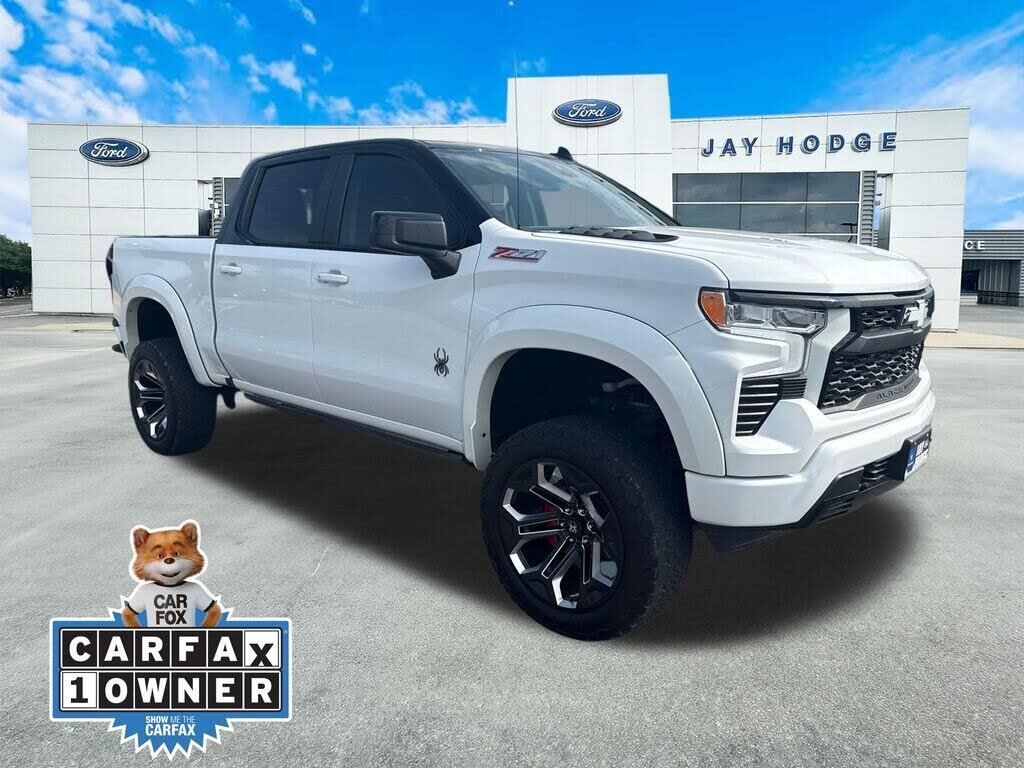 2024 Chevrolet Silverado 1500 RST — photo 1 of 1