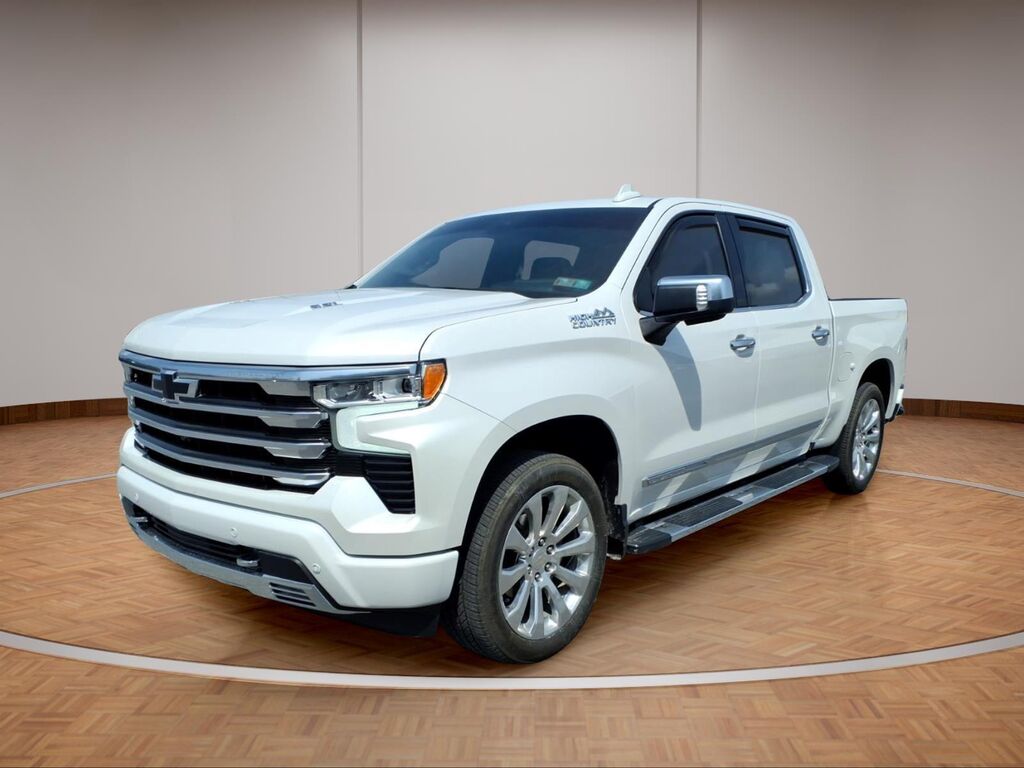 2023 Chevrolet Silverado 1500 High Country — photo 1 of 13