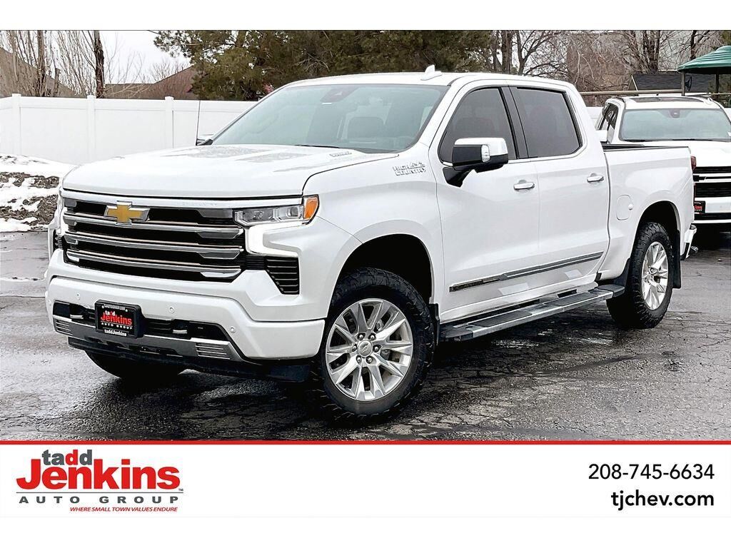 2022 Chevrolet Silverado 1500 High Country — photo 1 of 1